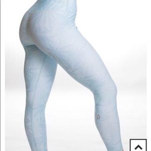 COPY - P’tula Desa’ree II Swift leggings
